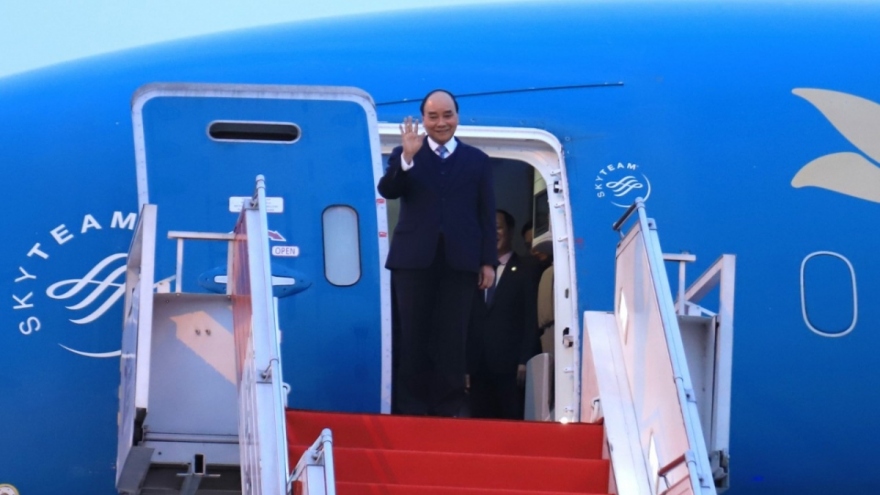 President Phuc begins State visit to Indonesia